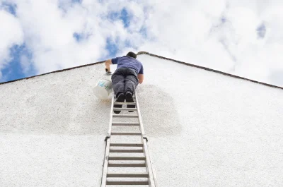Peinture extérieure à Commentry — façades et ravalement